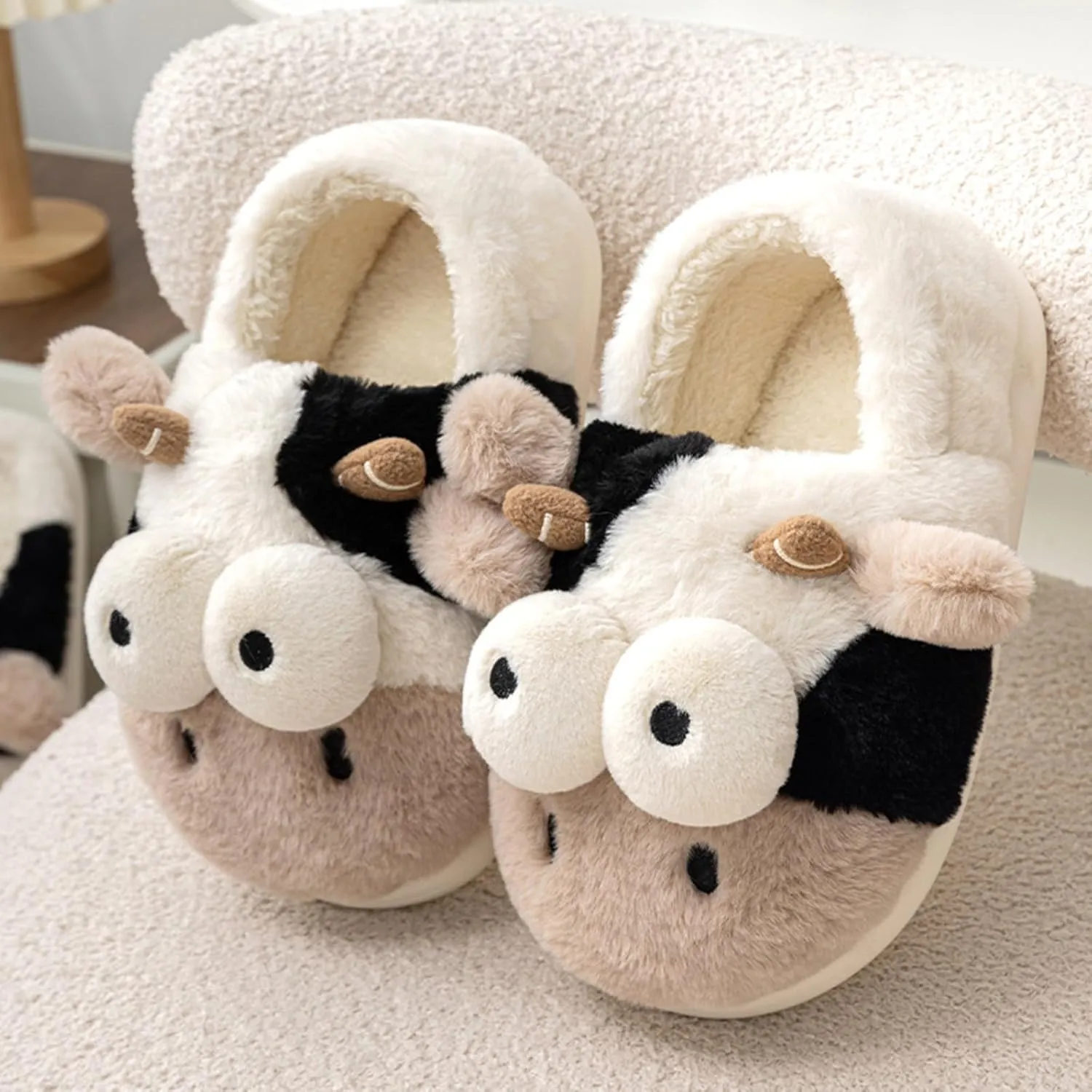 Adisputent Cow Slippers for Women Men Cartoon Animal Cotton Slippers Fuzzy Plush Cow Slides Winter Warm House Slippers