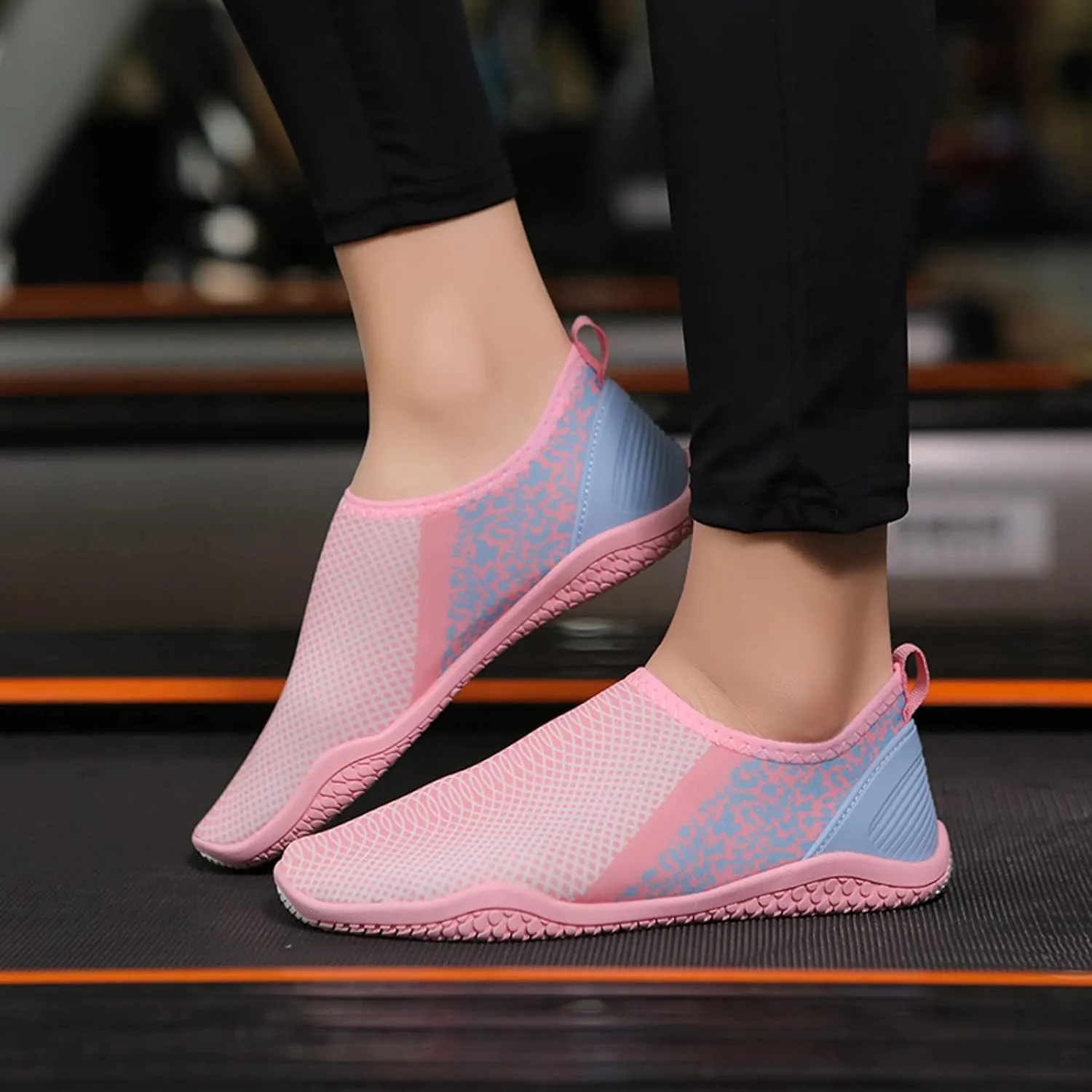Aqua Socks Water Shoes Quick Dry Barefoot Non Slip for Swimming Surfing Beach Yoga Camping Boating River Pool Sport Men Women Adults Spring Shoe for Women 2025