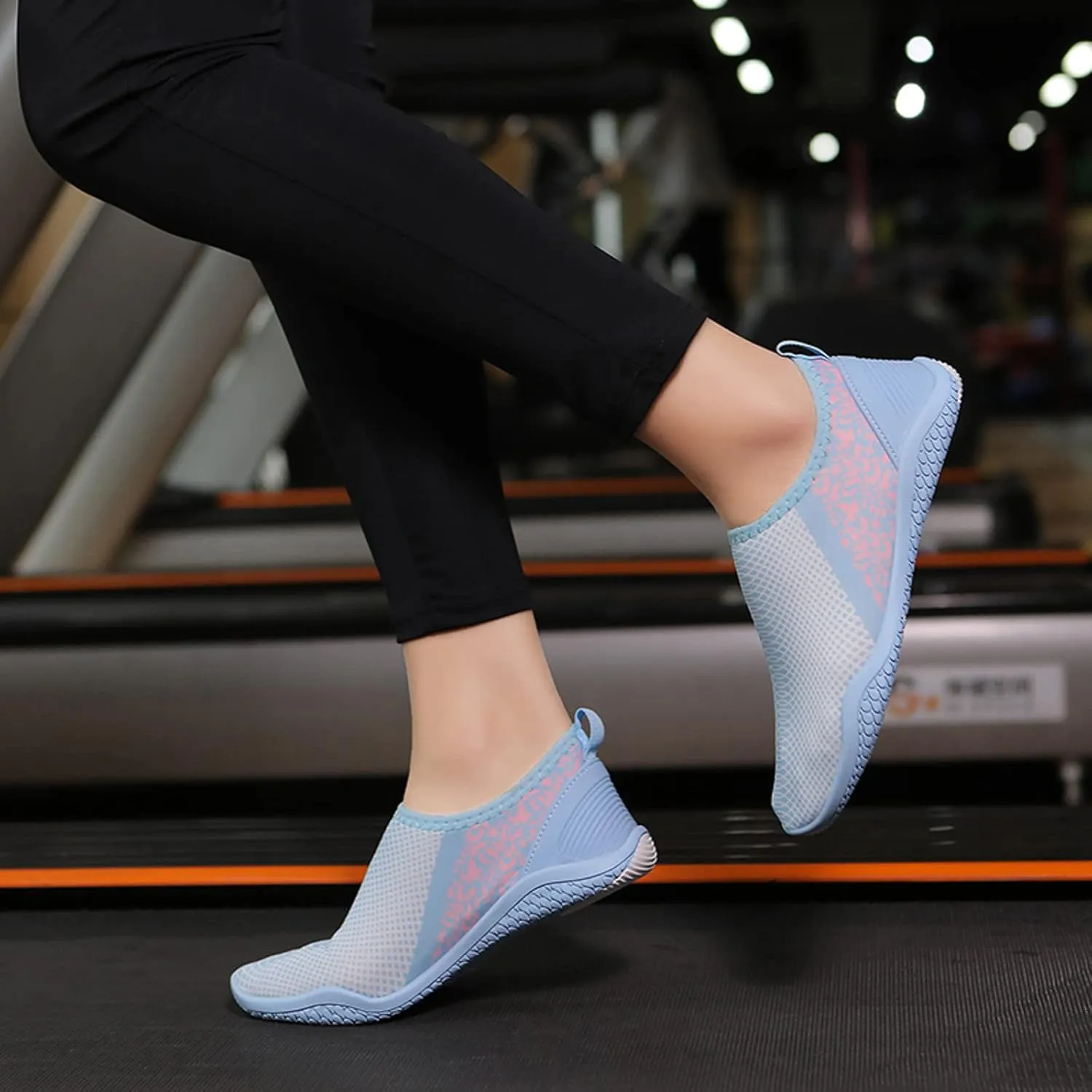 Aqua Socks Water Shoes Quick Dry Barefoot Non Slip for Swimming Surfing Beach Yoga Camping Boating River Pool Sport Men Women Adults Spring Shoe for Women 2025