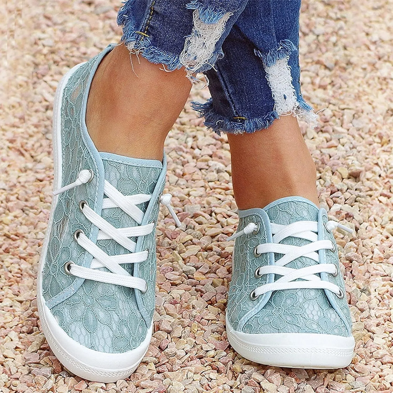 BORAMAX Women's Canvas Sneakers Low Cut Canvas Shoes Lace Up Fashion Tennis Shoes Breathable Flats Bride Lace Sneakers