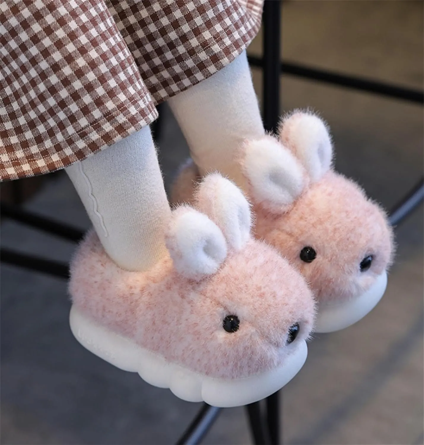 Cute Women's Rabbit Slippers - Warm & Plush, Cartoon Design, Perfect for Winter & Indoor/Outdoor Use