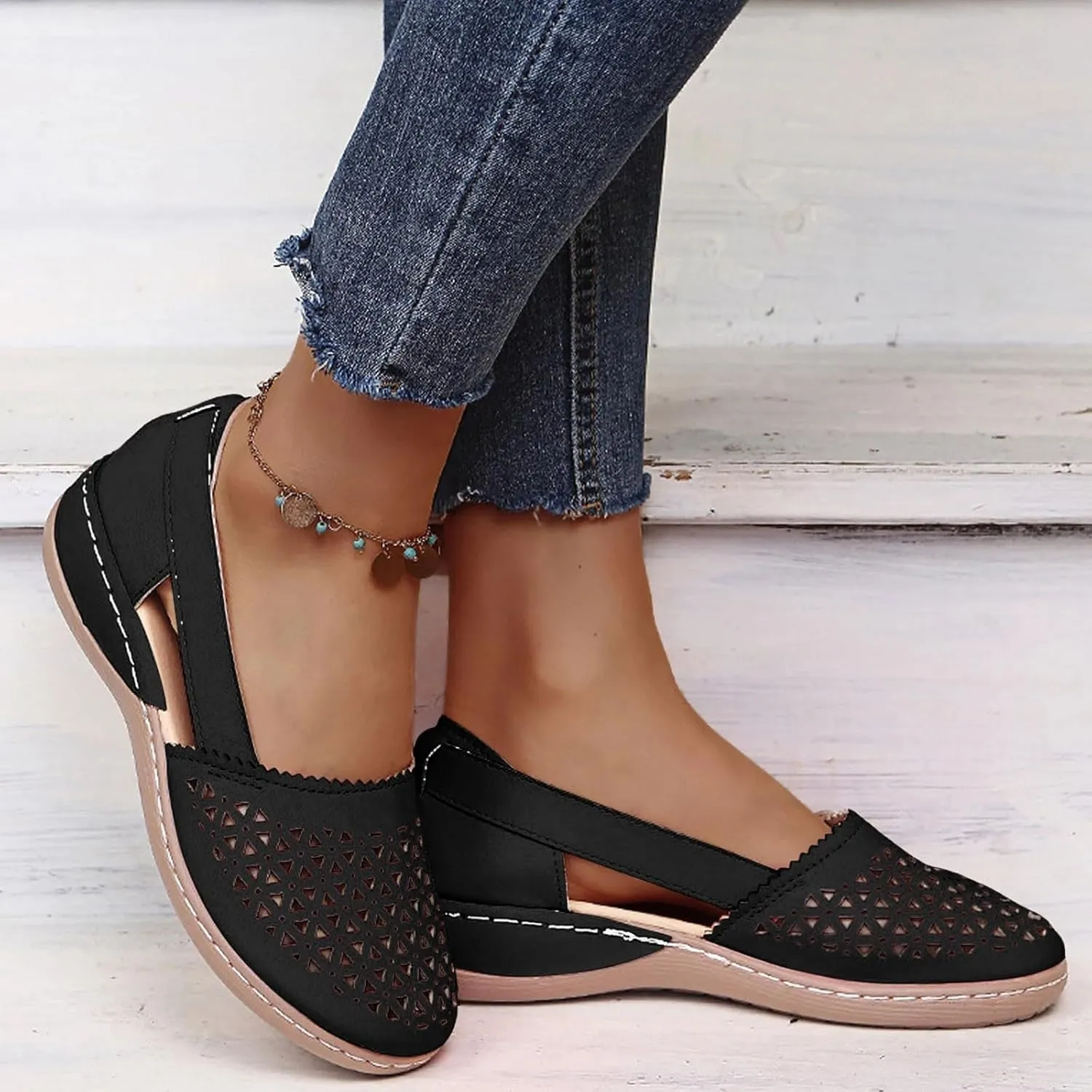 Eduavar Summer Sandals for Women 2023, Sandals Women Comfortable Close Toed Sandals Lace-up Flat Strap Sandals Shoes