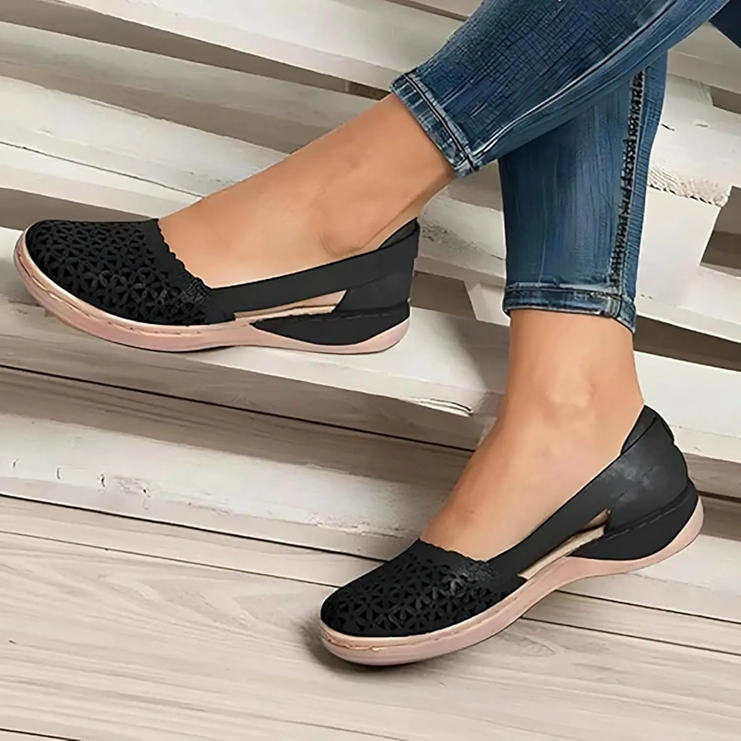 Eduavar Summer Sandals for Women 2023, Sandals Women Comfortable Close Toed Sandals Lace-up Flat Strap Sandals Shoes