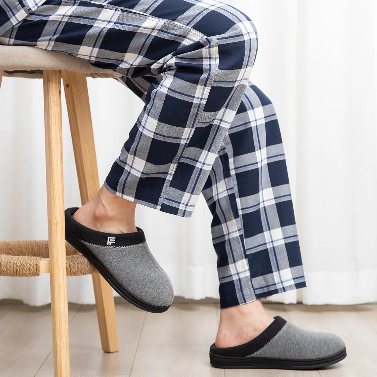 FamilyFairy Men's Memory Foam House Slippers Warm Slip-On Bedroom Shoes