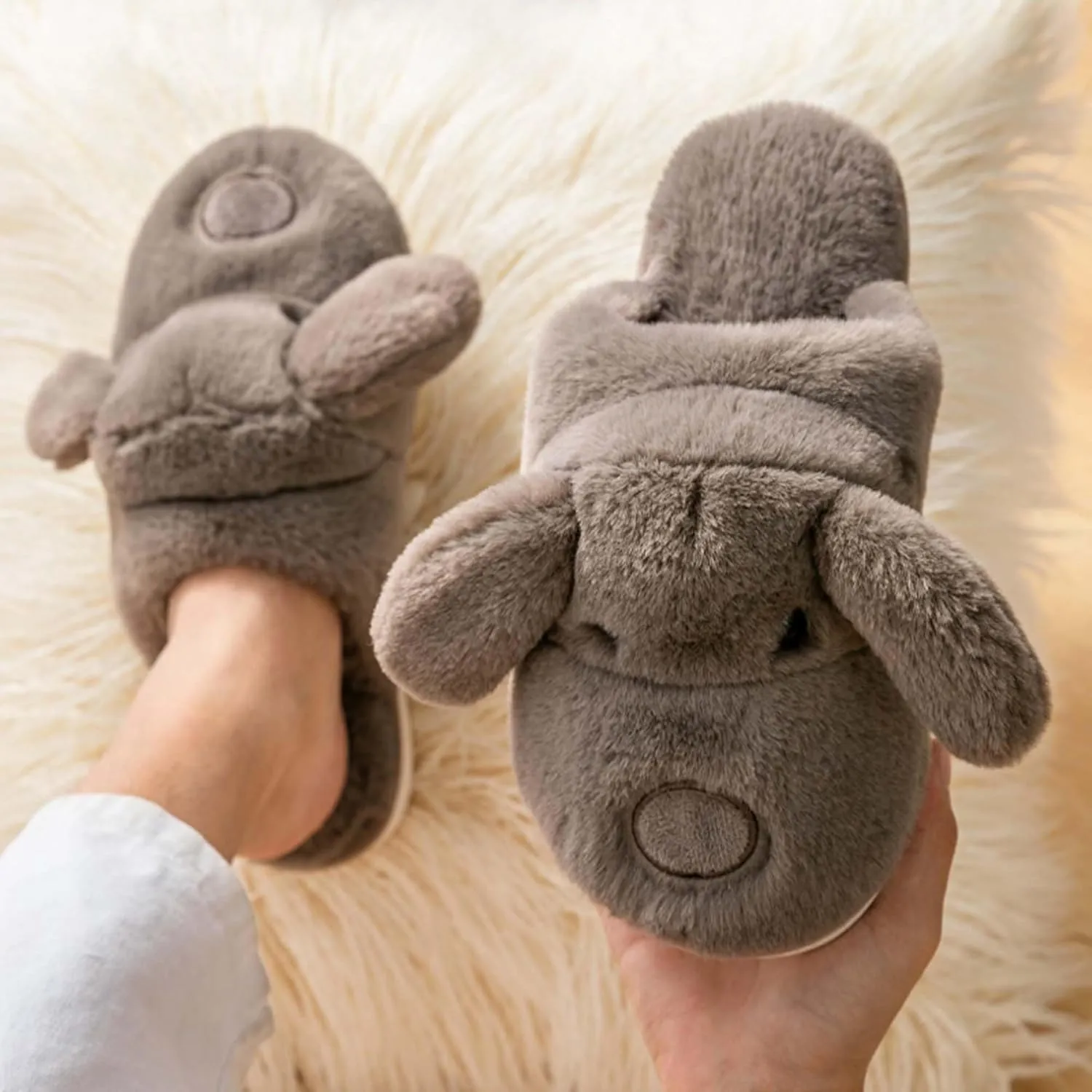 Hopelong Women Slippers,Bunny Slippers for Women,Cute Bunny Ear Slippers,Cute Fuzzy Slippers,Indoor Women Animal Slippers