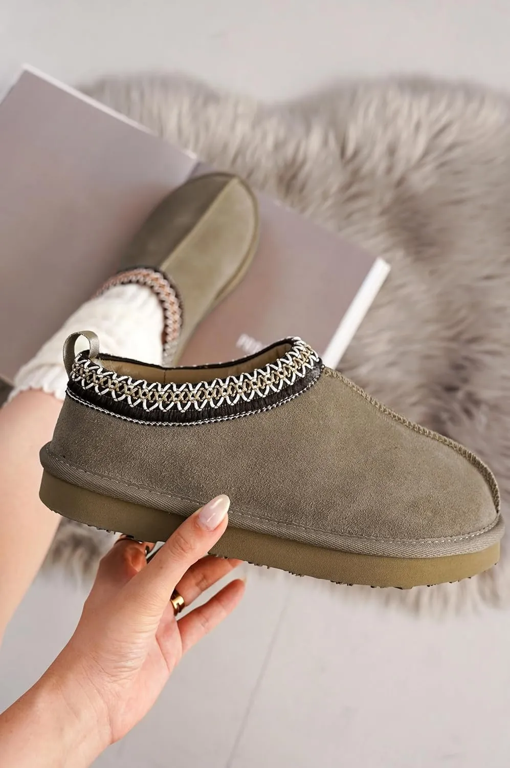 Project Cloud Slippers for Women Genuine Australian Sheepskin & Real Shearling Fur Women's Slippers - Memory Foam Womens Slippers - Fuzzy Slippers Gifts for Women Footwear (Nerita)