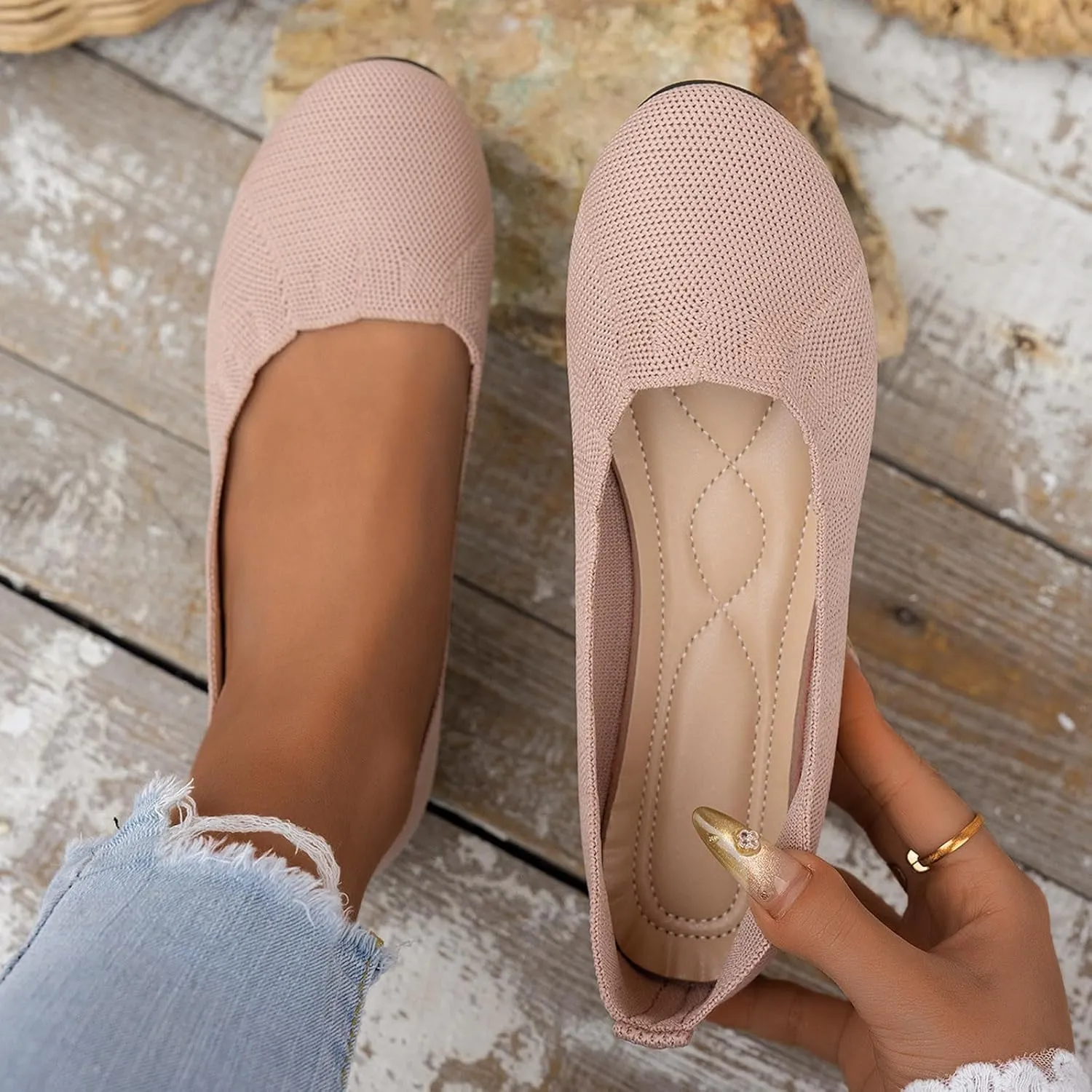 Women's Flats with Arch Support Pointed Toe Ballet Flats Mary Jane Style Comfortable Slip On Knit Dress Shoe